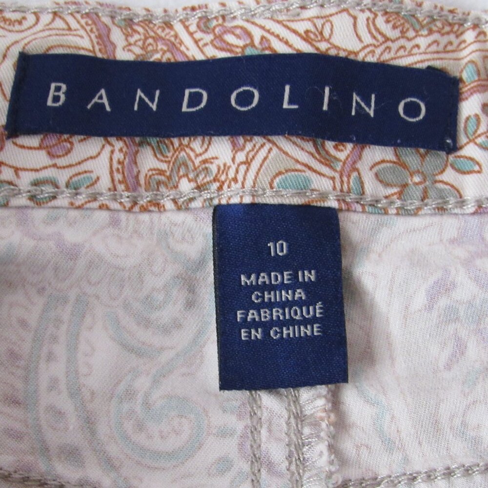 Women's Bandolino Cuffed Amy Shorts Size 10 Missy Cream/Aqua/Tan/Violet Paisley - Picture 3 of 7